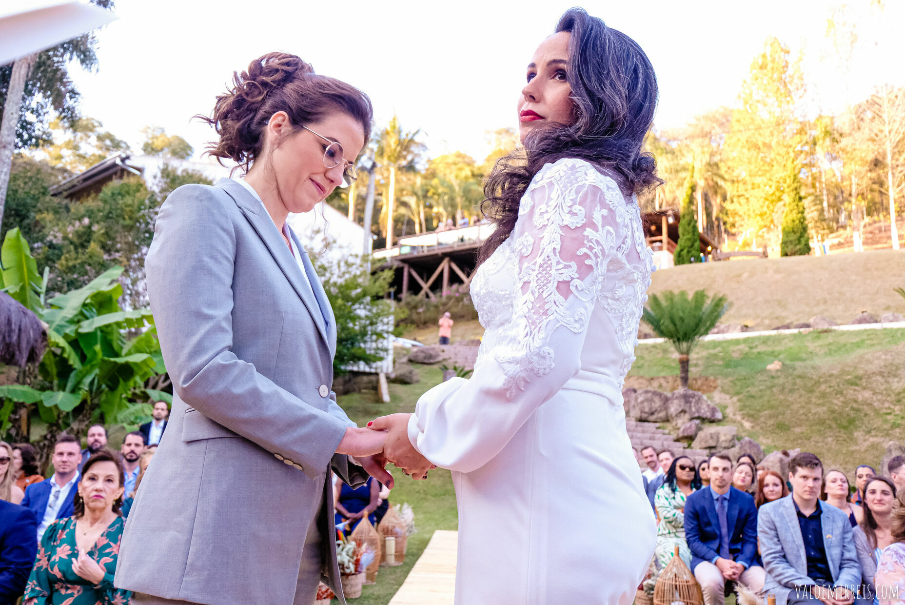 Foto BIG GAY BONANZA | Fotografia de Casamento | Espaço Flor de Liz | Mairiporã SP | Megan + Leticia Foto BIG GAY BONANZA | Fotografia de Casamento | Espaço Flor de Liz | Mairiporã SP | Megan + Leticia - Imagem 402