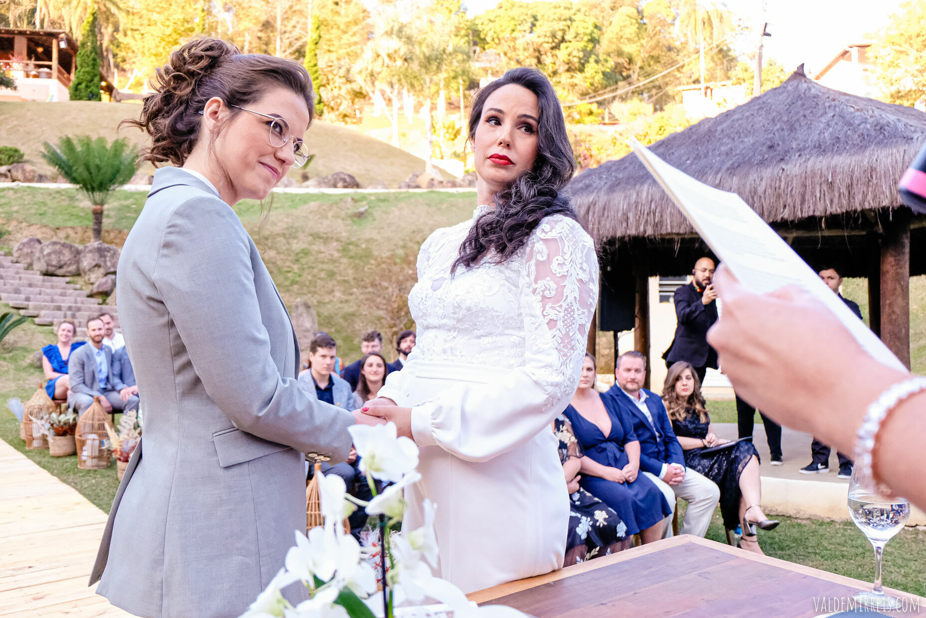 Foto BIG GAY BONANZA | Fotografia de Casamento | Espaço Flor de Liz | Mairiporã SP | Megan + Leticia Foto BIG GAY BONANZA | Fotografia de Casamento | Espaço Flor de Liz | Mairiporã SP | Megan + Leticia - Imagem 404