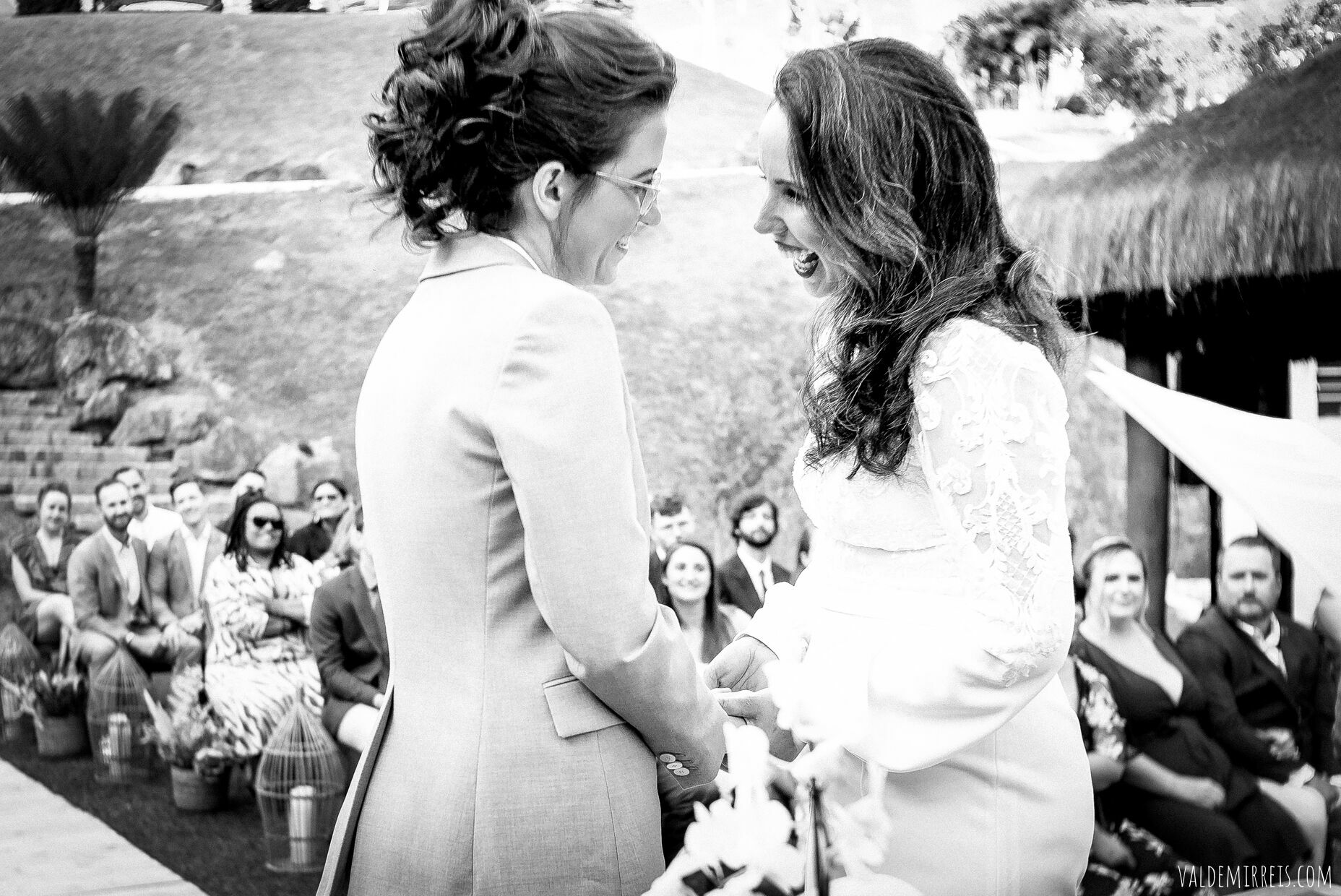 Foto BIG GAY BONANZA | Fotografia de Casamento | Espaço Flor de Liz | Mairiporã SP | Megan + Leticia Foto BIG GAY BONANZA | Fotografia de Casamento | Espaço Flor de Liz | Mairiporã SP | Megan + Leticia - Imagem 452