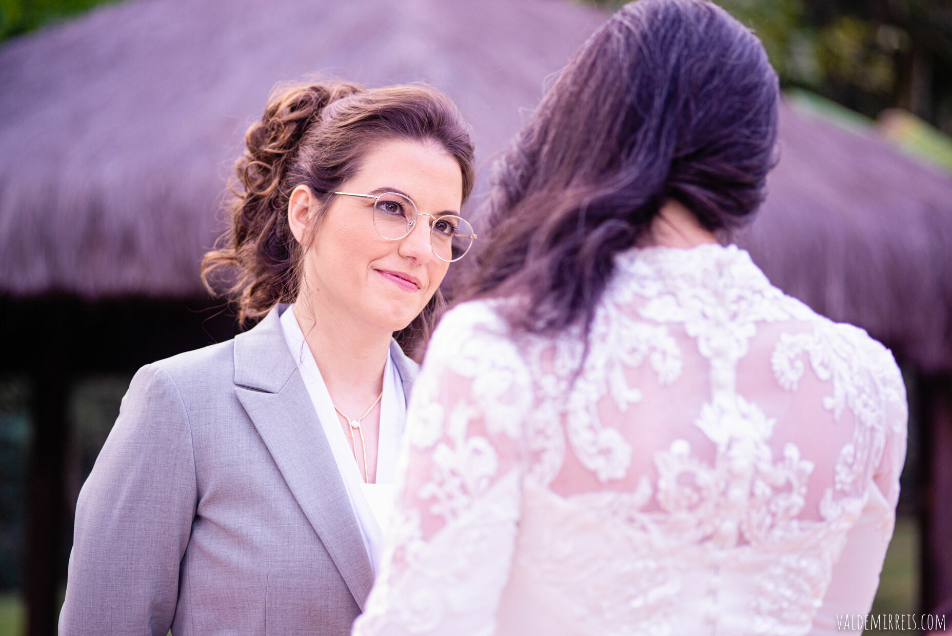 Foto BIG GAY BONANZA | Fotografia de Casamento | Espaço Flor de Liz | Mairiporã SP | Megan + Leticia Foto BIG GAY BONANZA | Fotografia de Casamento | Espaço Flor de Liz | Mairiporã SP | Megan + Leticia - Imagem 466