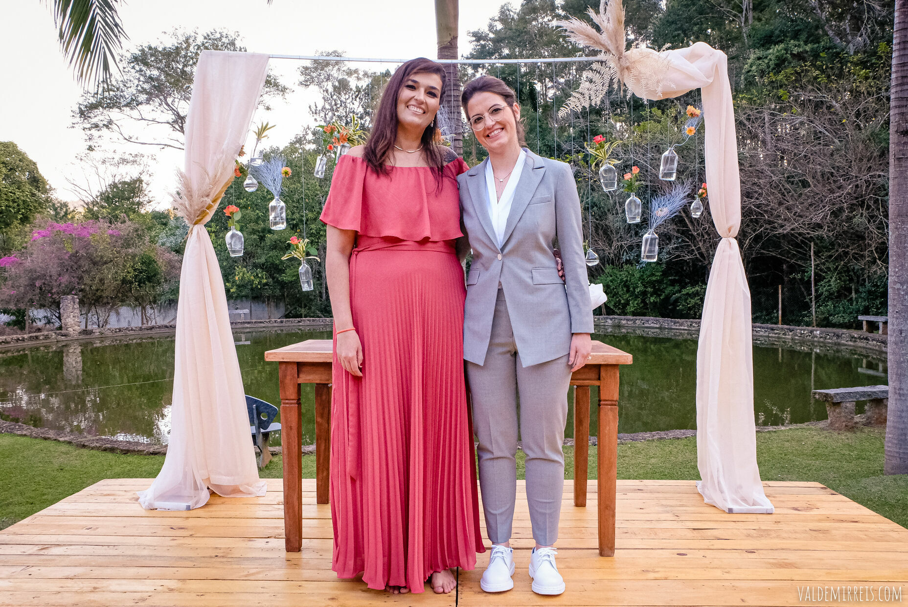 Foto BIG GAY BONANZA | Fotografia de Casamento | Espaço Flor de Liz | Mairiporã SP | Megan + Leticia Foto BIG GAY BONANZA | Fotografia de Casamento | Espaço Flor de Liz | Mairiporã SP | Megan + Leticia - Imagem 474