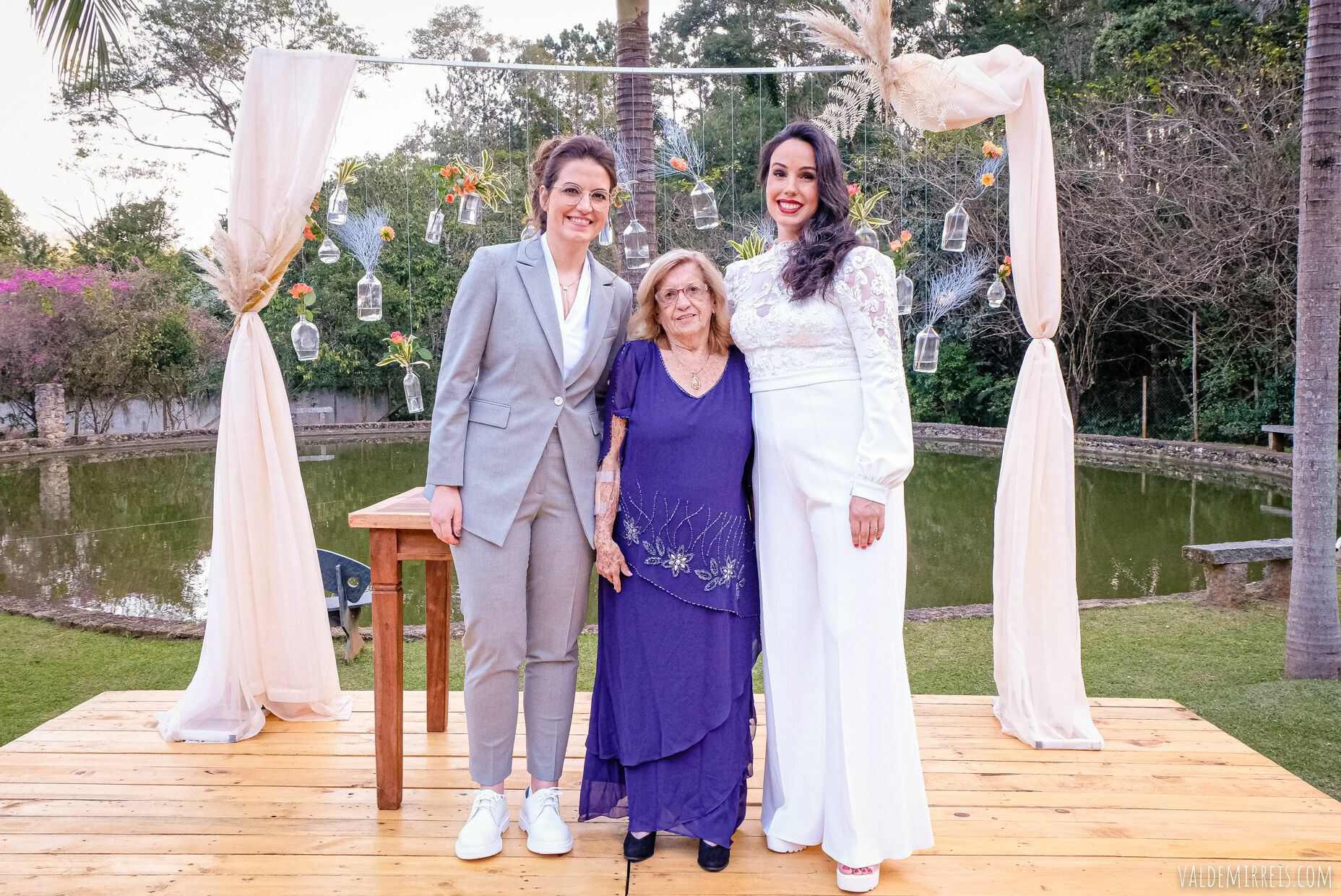 Foto BIG GAY BONANZA | Fotografia de Casamento | Espaço Flor de Liz | Mairiporã SP | Megan + Leticia Foto BIG GAY BONANZA | Fotografia de Casamento | Espaço Flor de Liz | Mairiporã SP | Megan + Leticia - Imagem 467