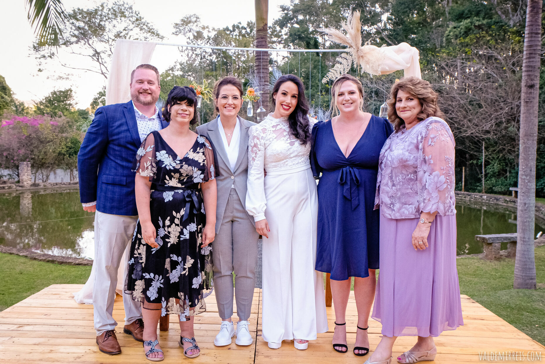 Foto BIG GAY BONANZA | Fotografia de Casamento | Espaço Flor de Liz | Mairiporã SP | Megan + Leticia Foto BIG GAY BONANZA | Fotografia de Casamento | Espaço Flor de Liz | Mairiporã SP | Megan + Leticia - Imagem 470