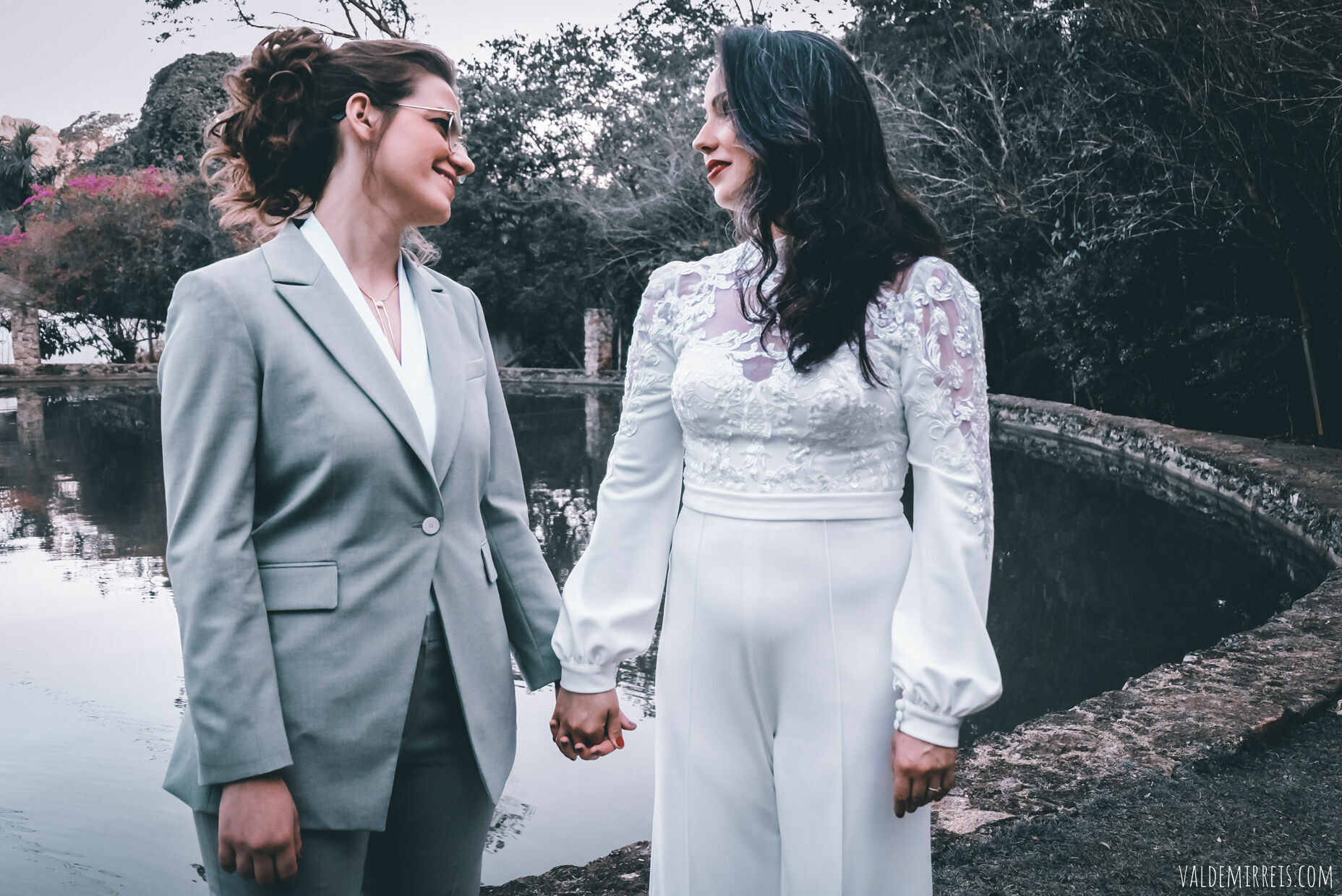 Foto BIG GAY BONANZA | Fotografia de Casamento | Espaço Flor de Liz | Mairiporã SP | Megan + Leticia Foto BIG GAY BONANZA | Fotografia de Casamento | Espaço Flor de Liz | Mairiporã SP | Megan + Leticia - Imagem 482