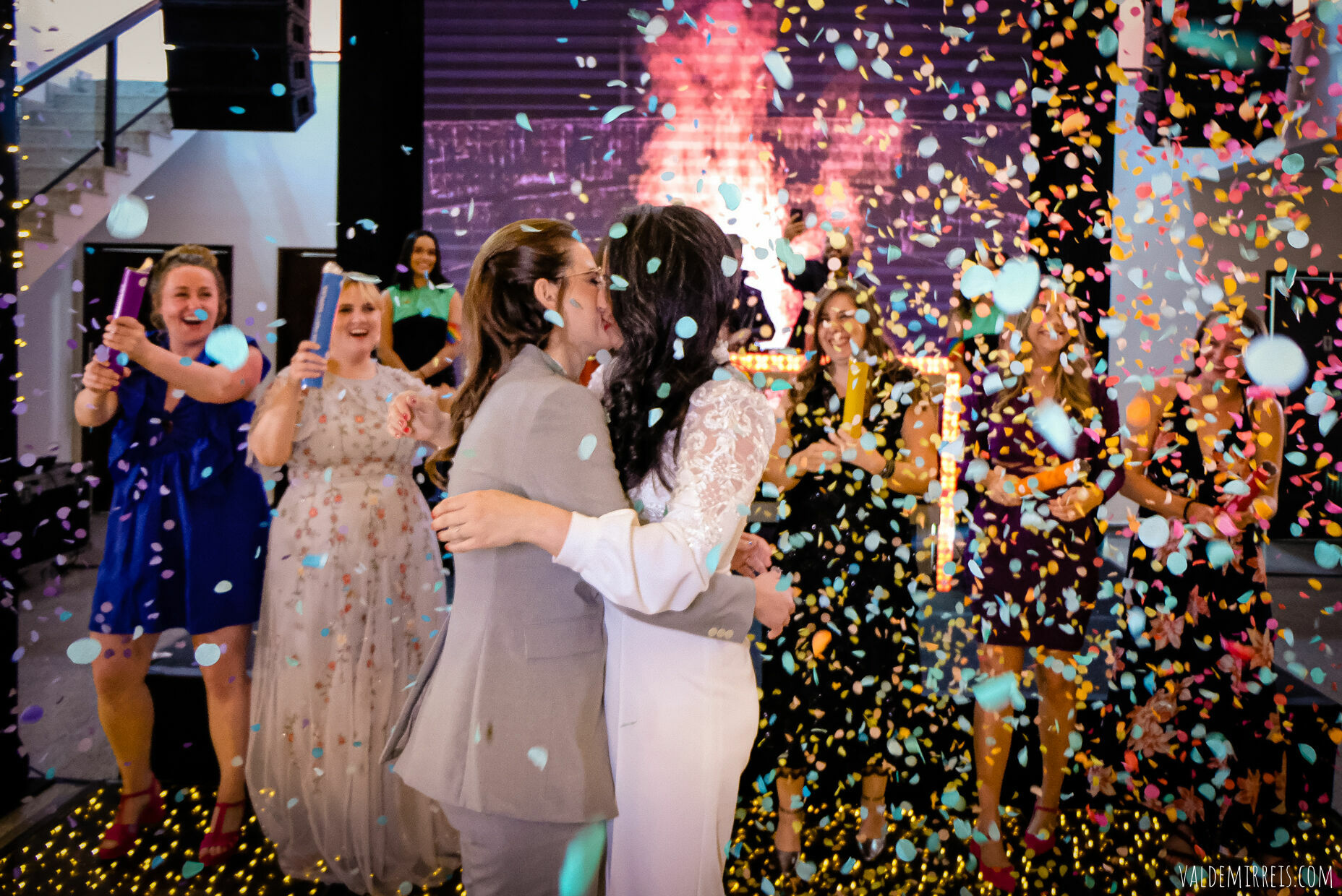Foto BIG GAY BONANZA | Fotografia de Casamento | Espaço Flor de Liz | Mairiporã SP | Megan + Leticia Foto BIG GAY BONANZA | Fotografia de Casamento | Espaço Flor de Liz | Mairiporã SP | Megan + Leticia - Imagem 547