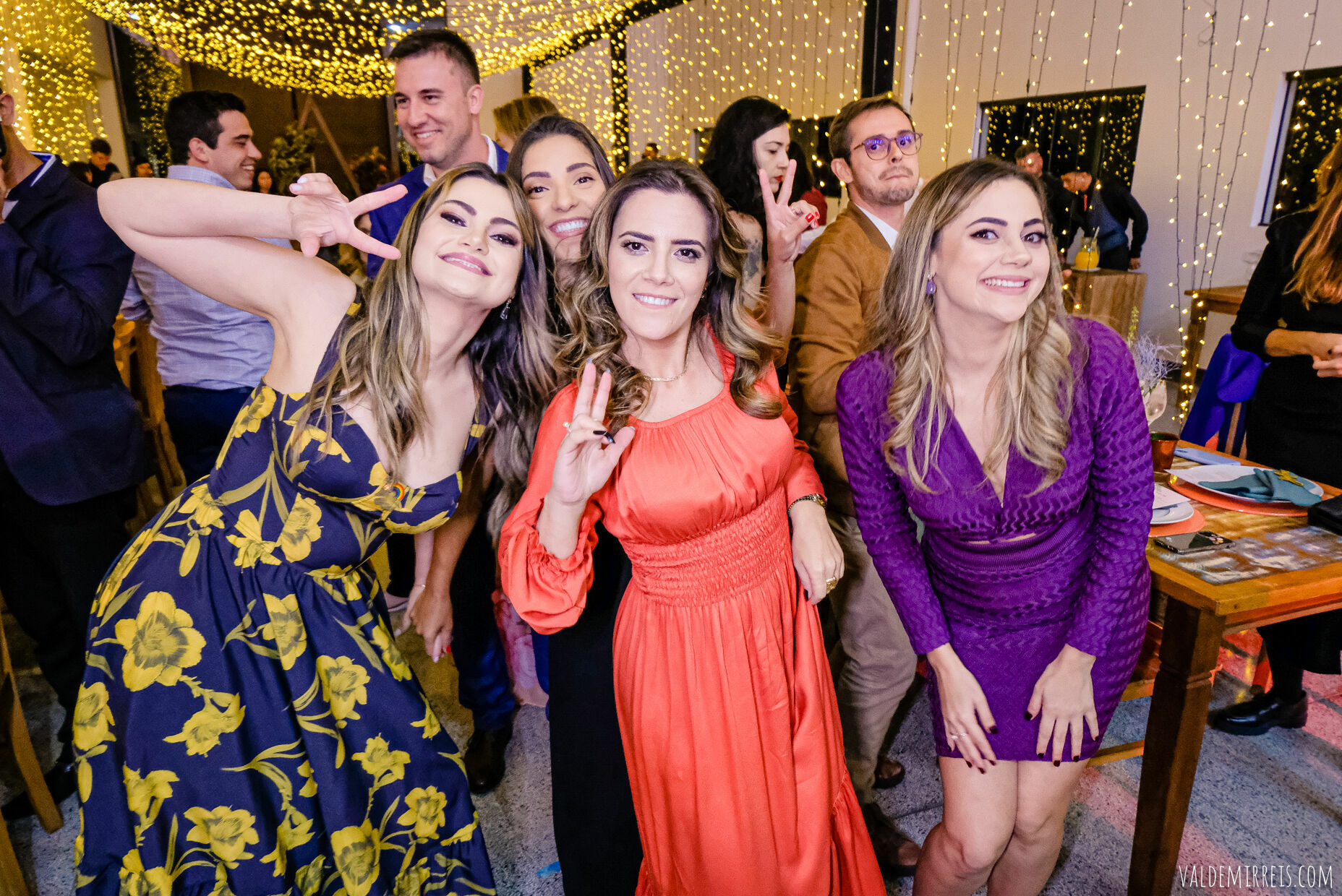 Foto BIG GAY BONANZA | Fotografia de Casamento | Espaço Flor de Liz | Mairiporã SP | Megan + Leticia Foto BIG GAY BONANZA | Fotografia de Casamento | Espaço Flor de Liz | Mairiporã SP | Megan + Leticia - Imagem 555