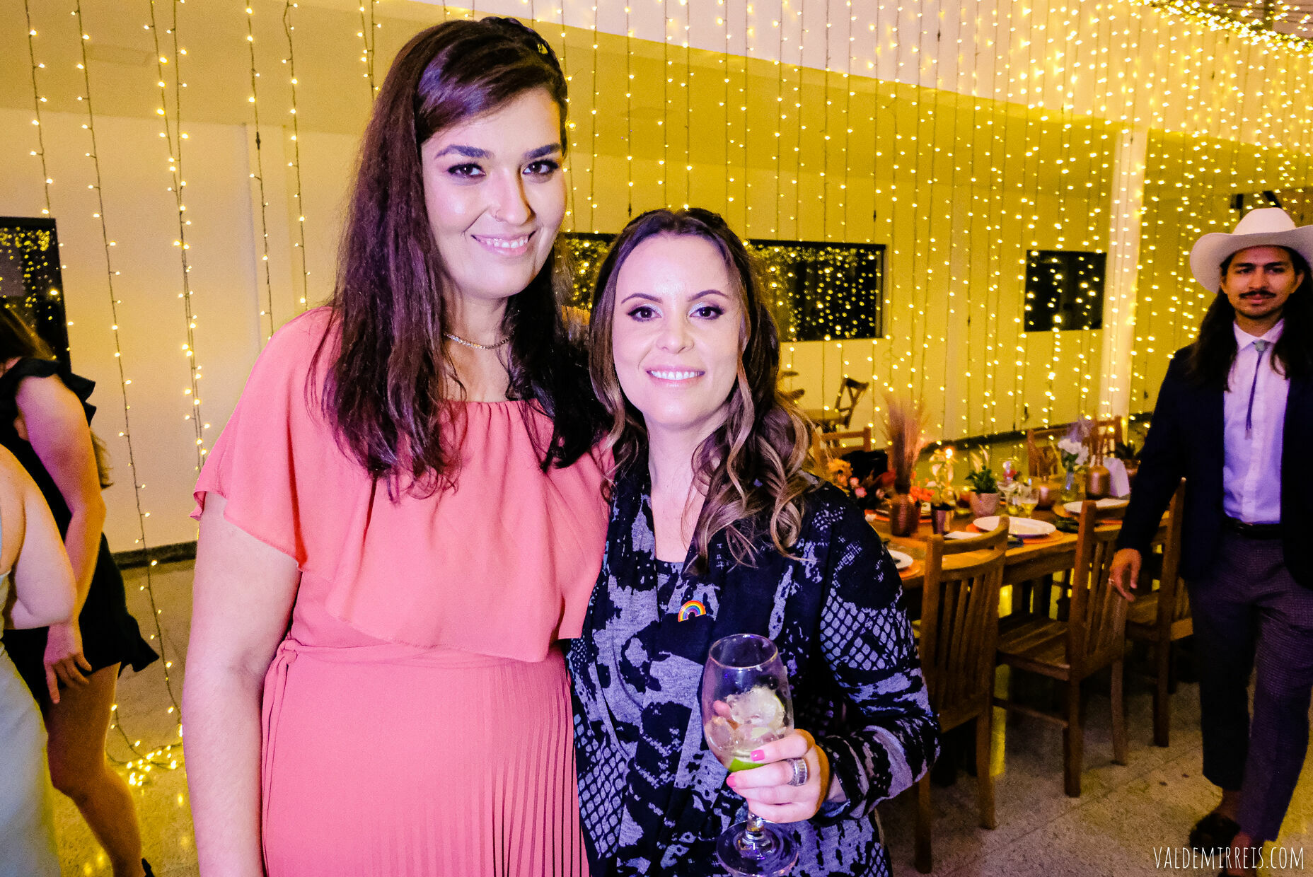 Foto BIG GAY BONANZA | Fotografia de Casamento | Espaço Flor de Liz | Mairiporã SP | Megan + Leticia Foto BIG GAY BONANZA | Fotografia de Casamento | Espaço Flor de Liz | Mairiporã SP | Megan + Leticia - Imagem 559