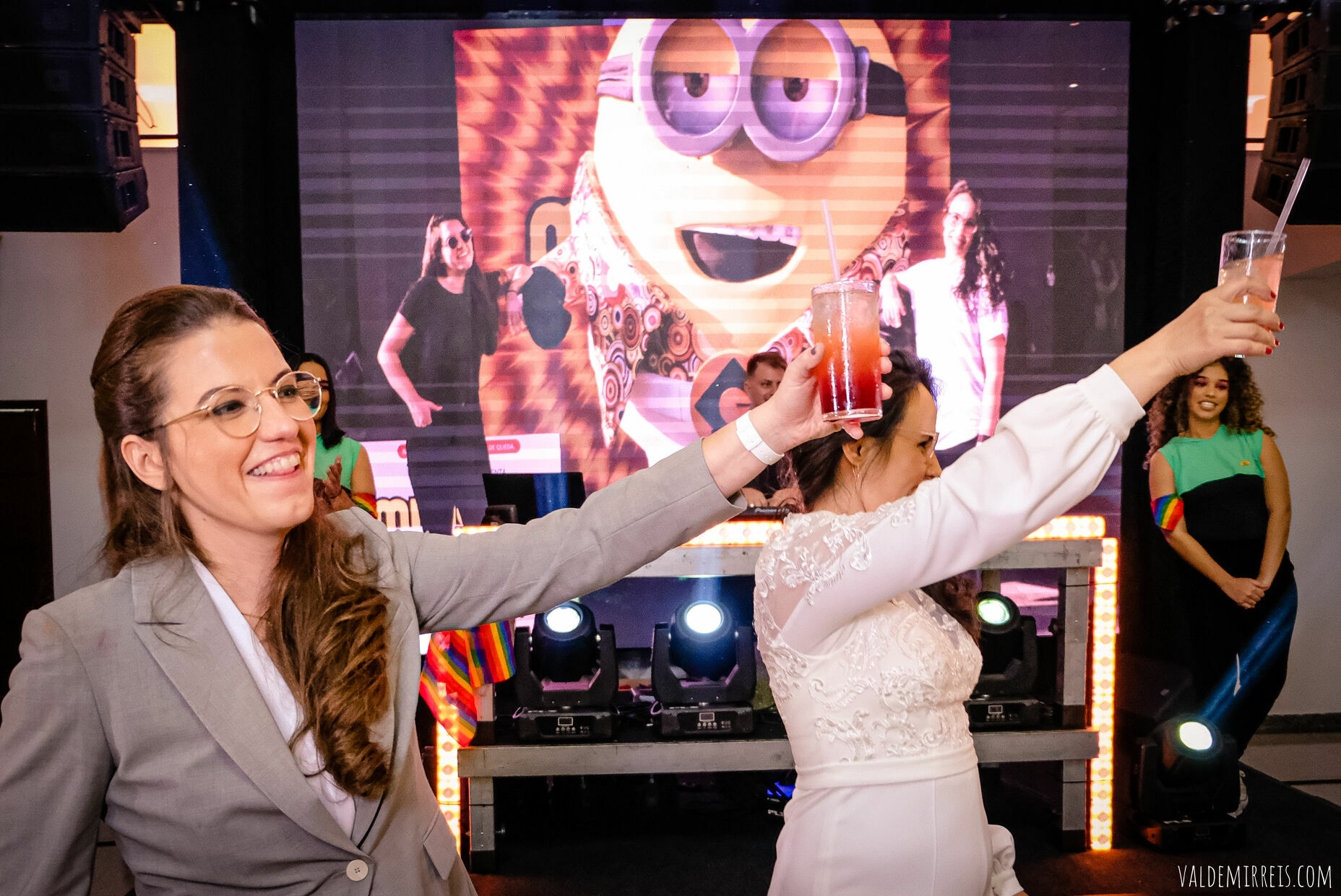 Foto BIG GAY BONANZA | Fotografia de Casamento | Espaço Flor de Liz | Mairiporã SP | Megan + Leticia Foto BIG GAY BONANZA | Fotografia de Casamento | Espaço Flor de Liz | Mairiporã SP | Megan + Leticia - Imagem 554
