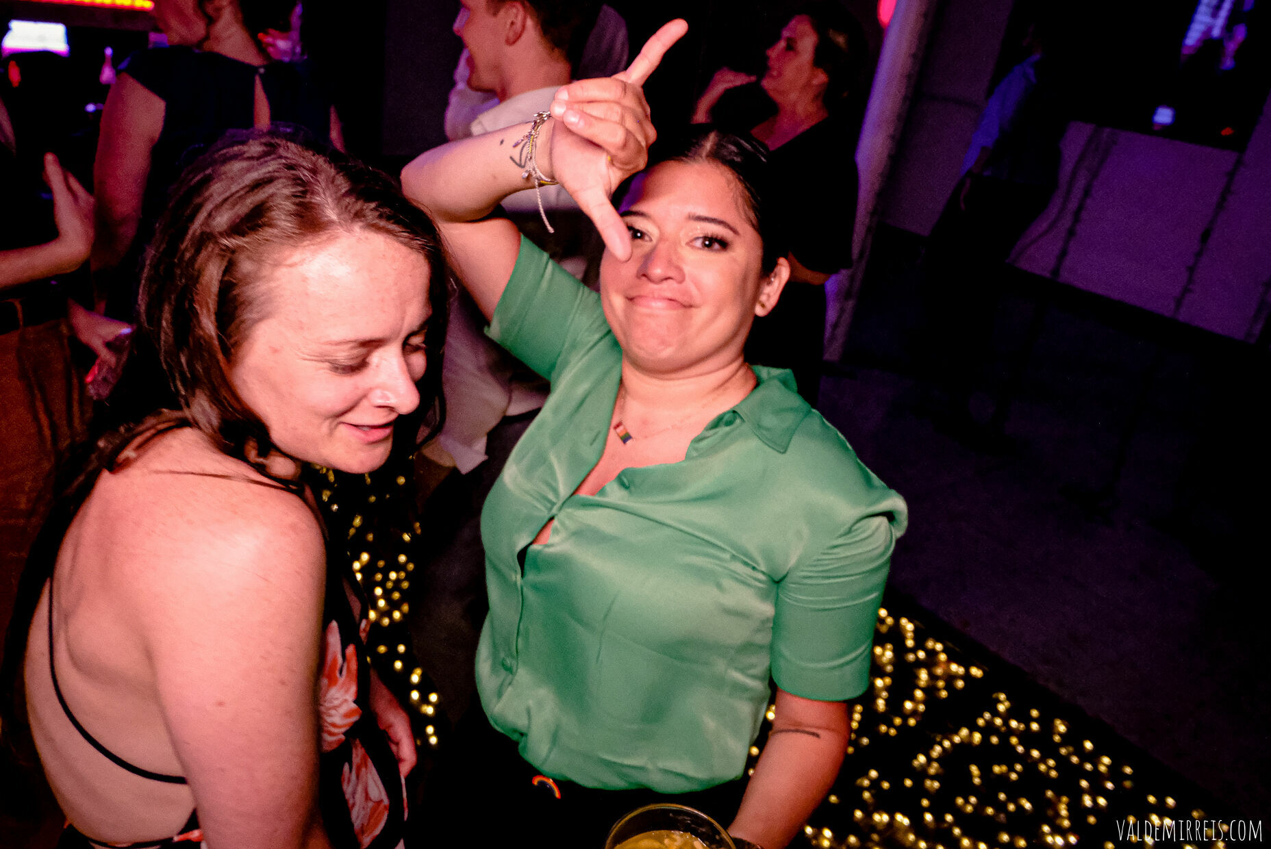 Foto BIG GAY BONANZA | Fotografia de Casamento | Espaço Flor de Liz | Mairiporã SP | Megan + Leticia Foto BIG GAY BONANZA | Fotografia de Casamento | Espaço Flor de Liz | Mairiporã SP | Megan + Leticia - Imagem 633