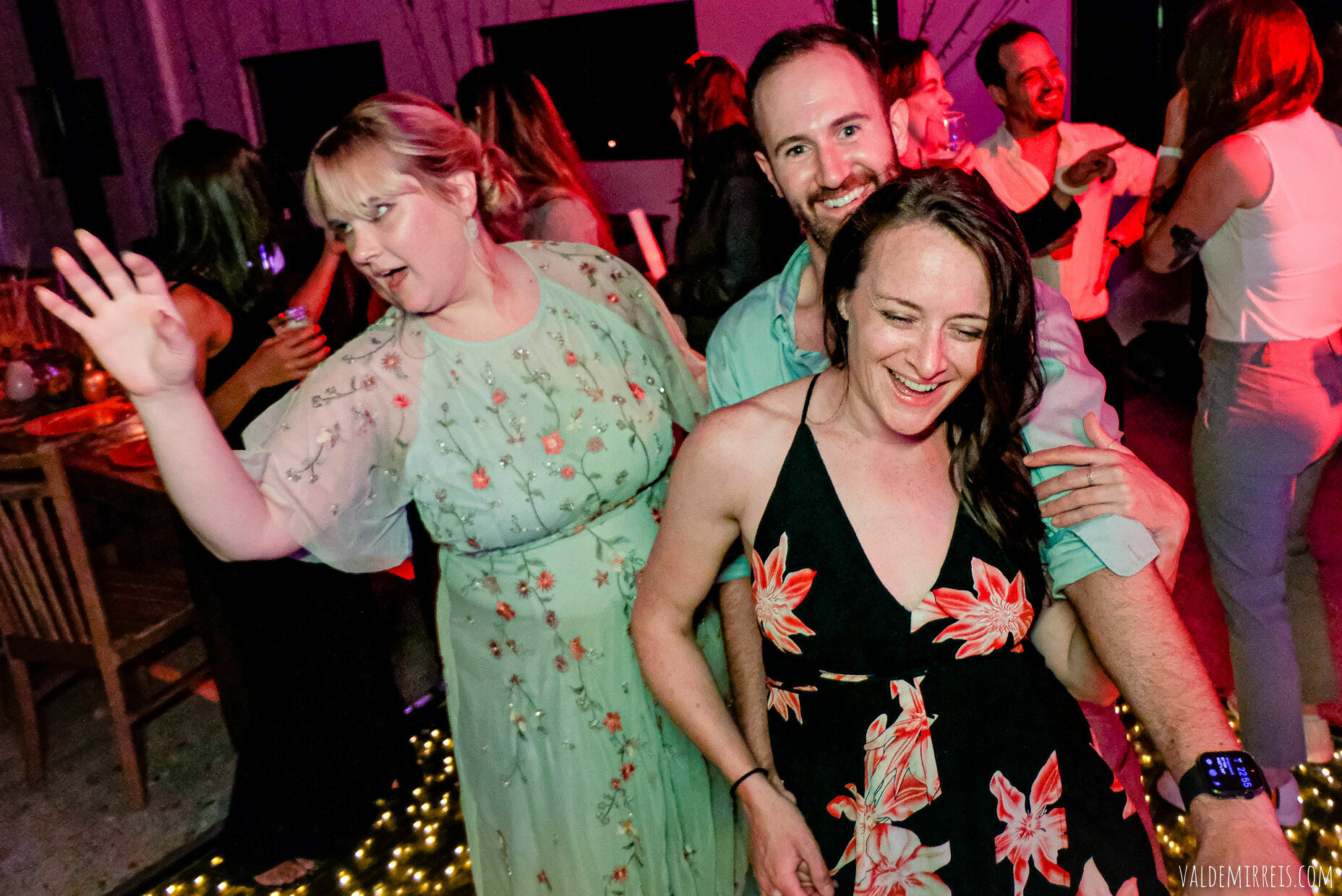 Foto BIG GAY BONANZA | Fotografia de Casamento | Espaço Flor de Liz | Mairiporã SP | Megan + Leticia Foto BIG GAY BONANZA | Fotografia de Casamento | Espaço Flor de Liz | Mairiporã SP | Megan + Leticia - Imagem 627