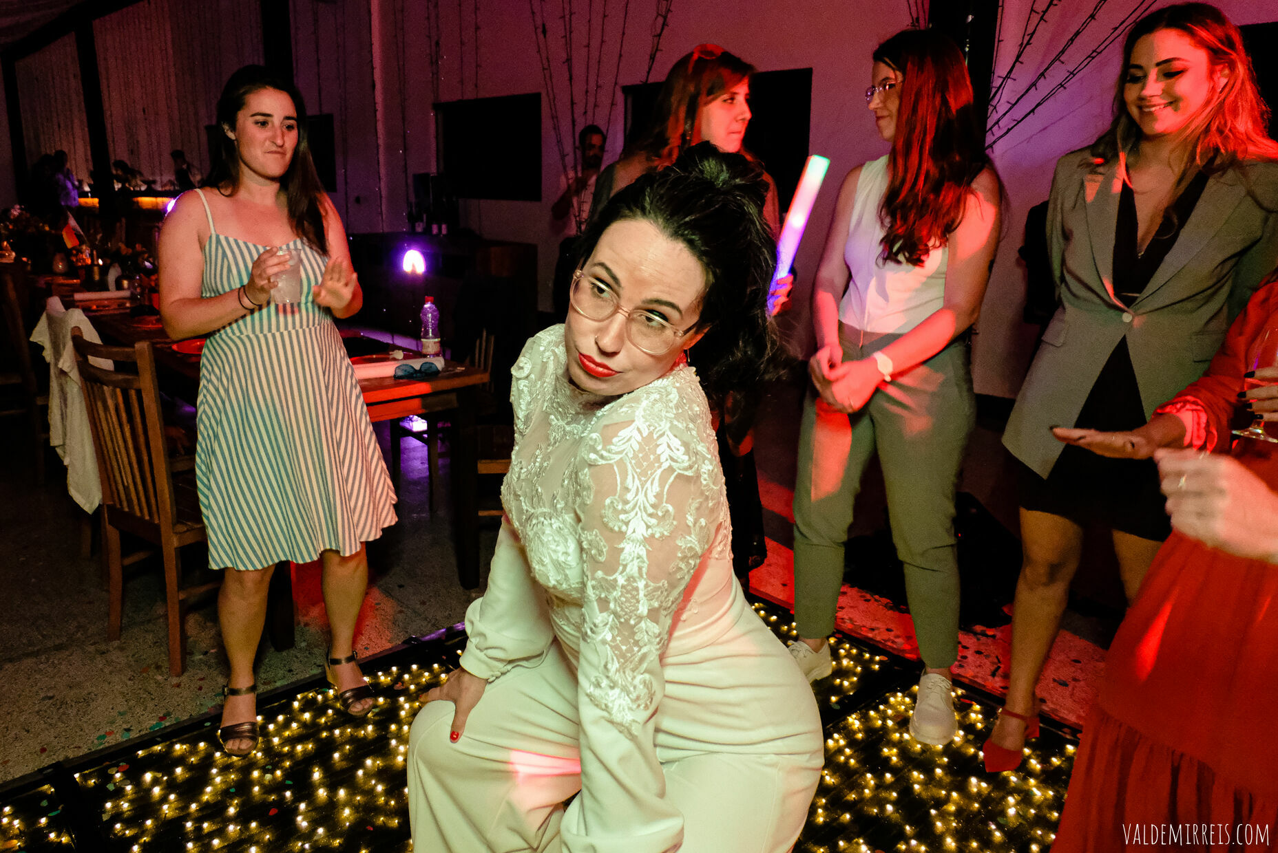 Foto BIG GAY BONANZA | Fotografia de Casamento | Espaço Flor de Liz | Mairiporã SP | Megan + Leticia Foto BIG GAY BONANZA | Fotografia de Casamento | Espaço Flor de Liz | Mairiporã SP | Megan + Leticia - Imagem 673