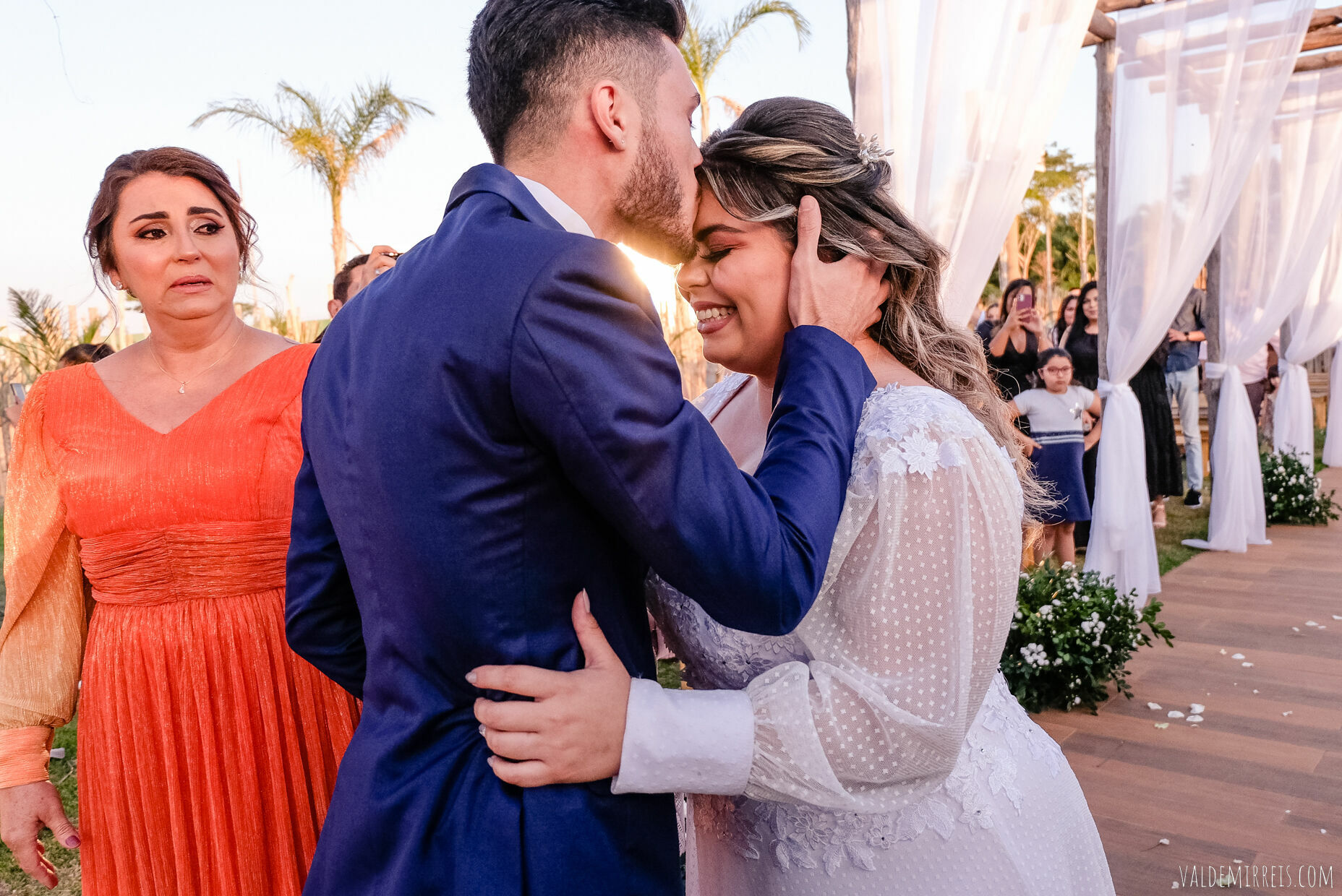 Foto Fotografia de Casamento | Estância Ouro Branco | São José do Rio Preto SP | Vitória + Higor Foto Fotografia de Casamento | Estância Ouro Branco | São José do Rio Preto SP | Vitória + Higor - Imagem 89